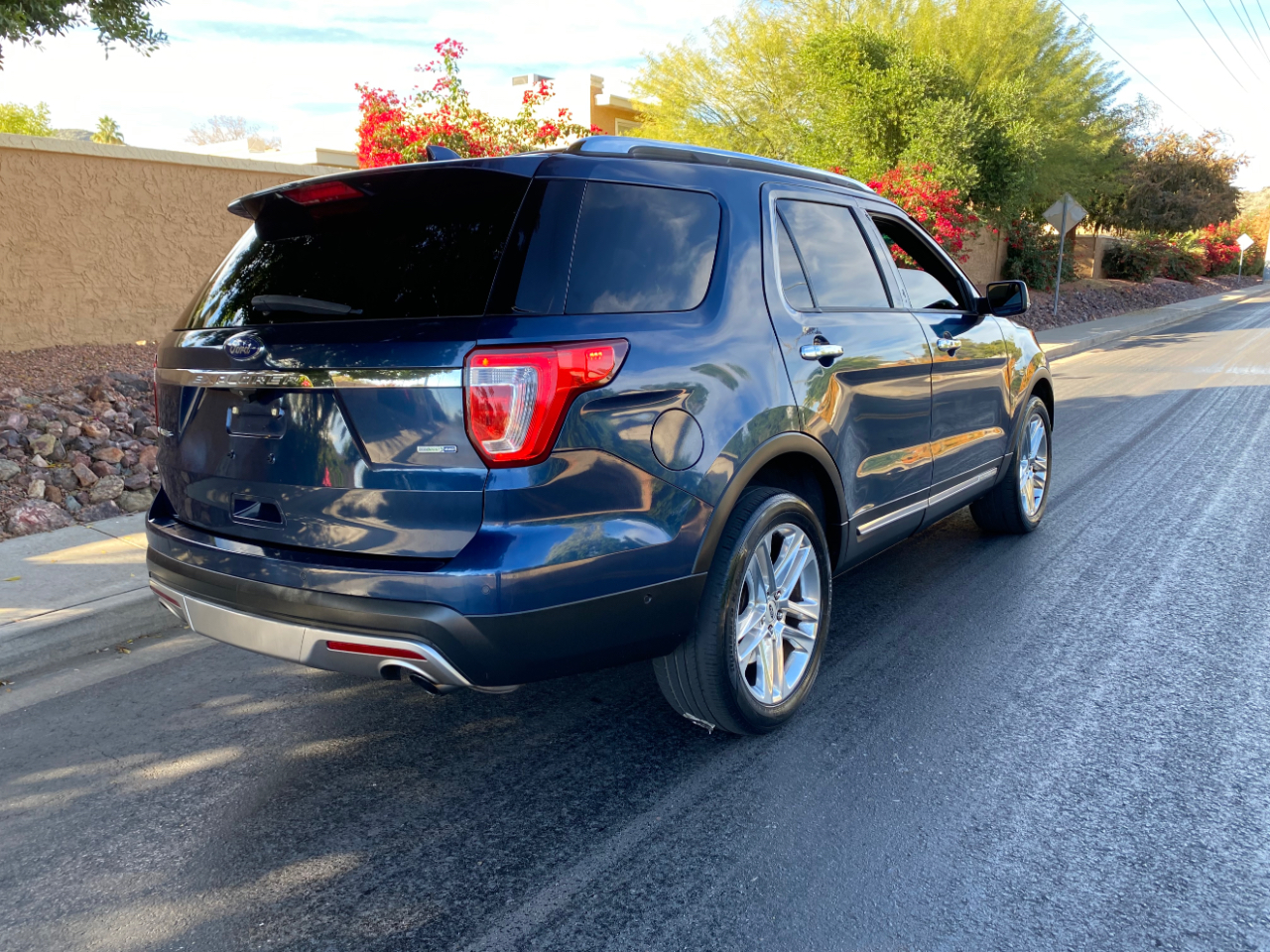 Ford Explorer 4WD 4dr Limited 2016