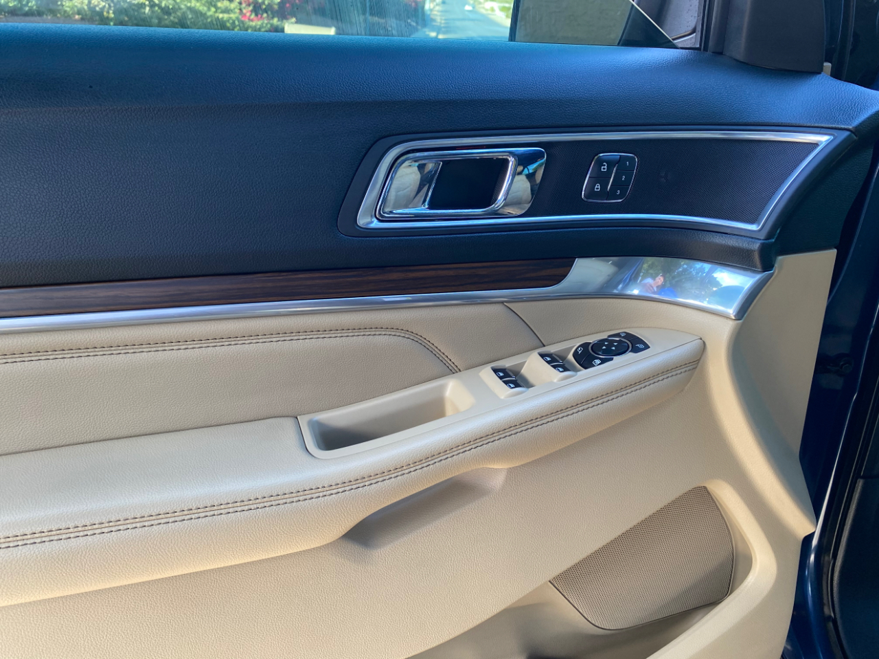 Ford Explorer 4WD 4dr Limited 2016