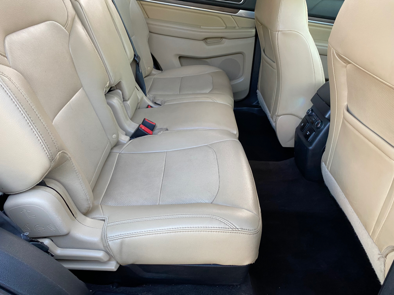 Ford Explorer 4WD 4dr Limited 2016