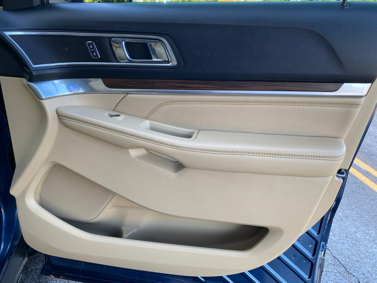 Ford Explorer 4WD 4dr Limited 2016