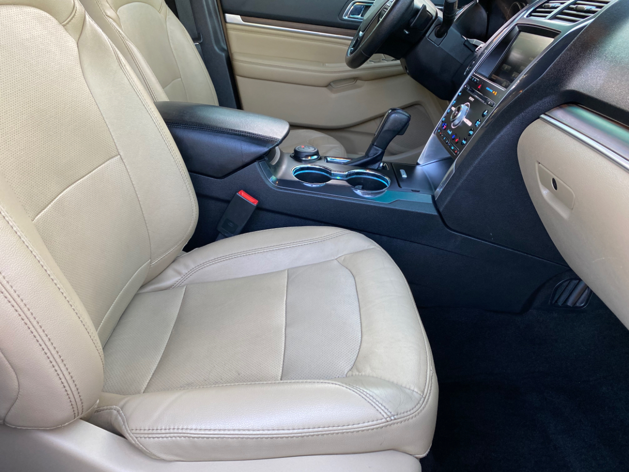 Ford Explorer 4WD 4dr Limited 2016