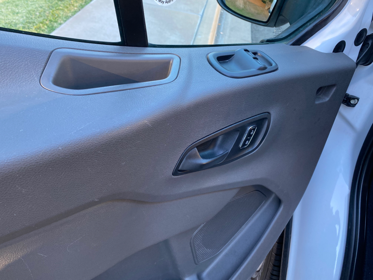 Ford Transit Passenger Wagon T-350 148" Low Roof XLT RWD 2023