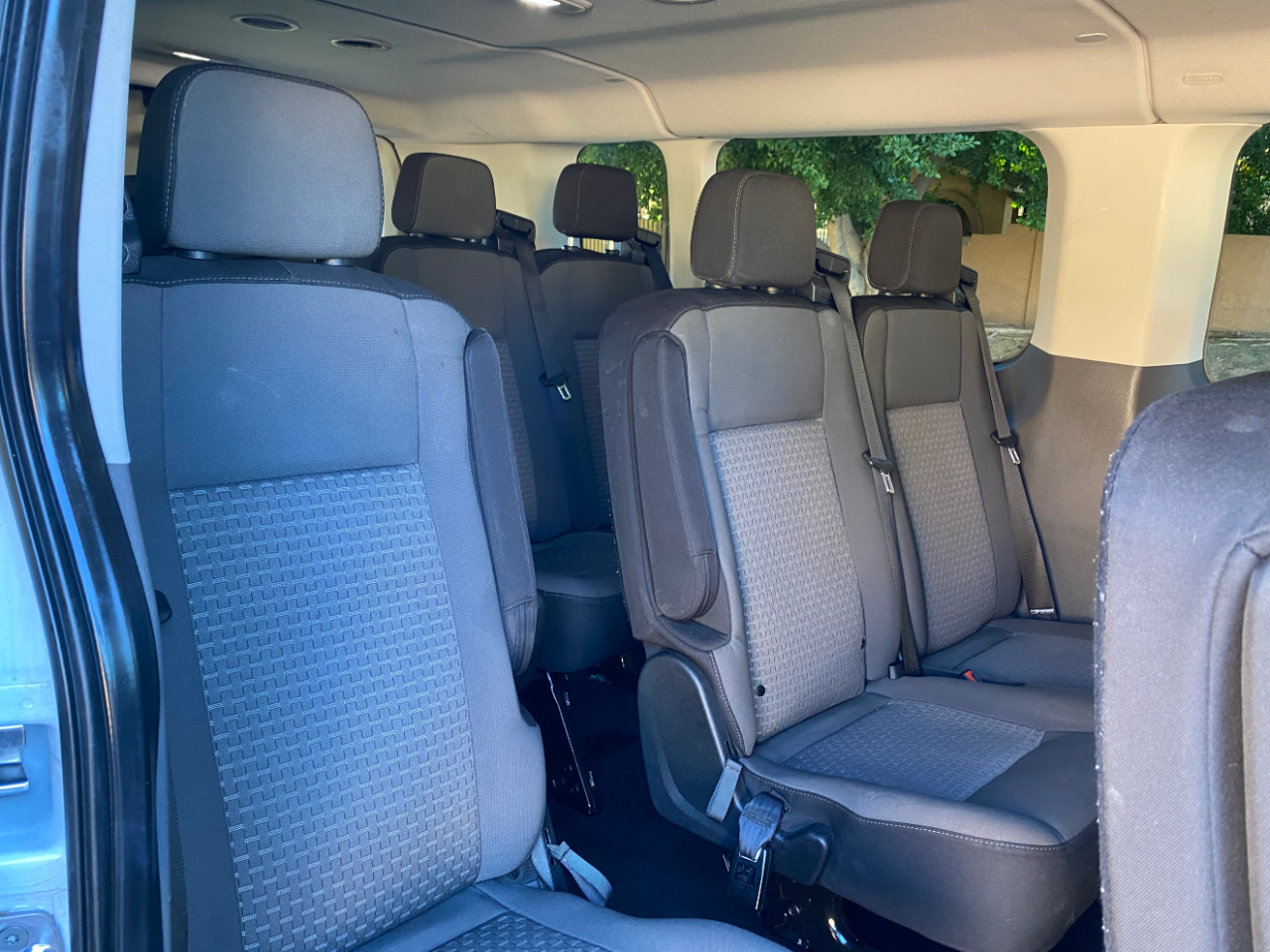 Ford Transit Passenger Wagon T-350 148" Low Roof XLT RWD 2023