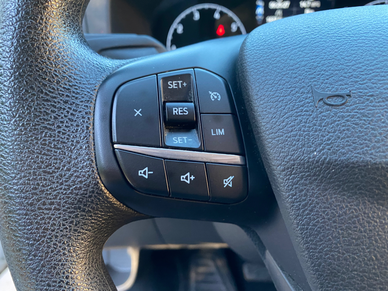 Ford Transit Passenger Wagon T-350 148" Low Roof XLT RWD 2023