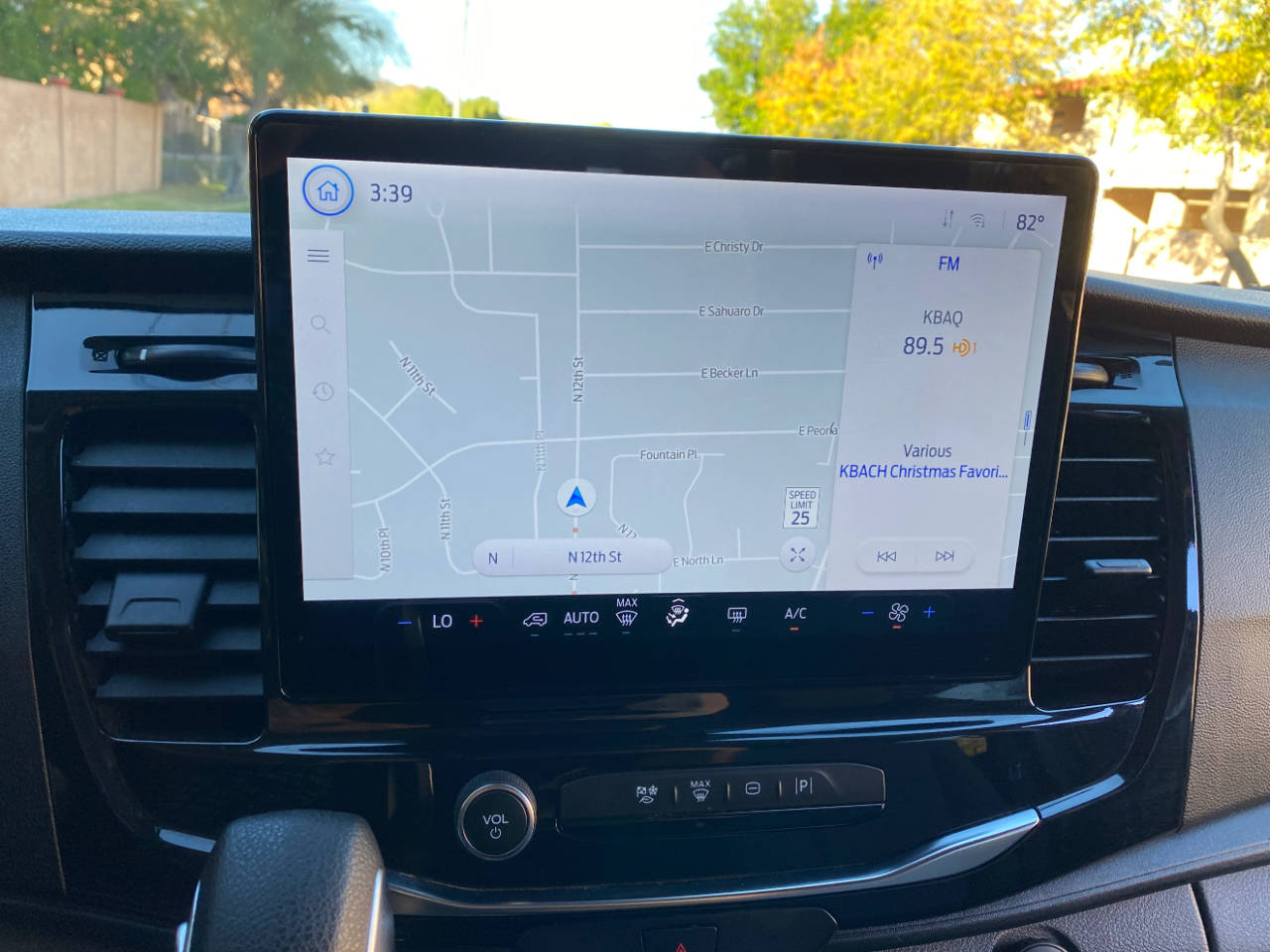 Ford Transit Passenger Wagon T-350 148" Low Roof XLT RWD 2023