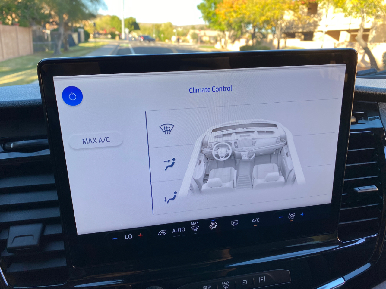 Ford Transit Passenger Wagon T-350 148" Low Roof XLT RWD 2023