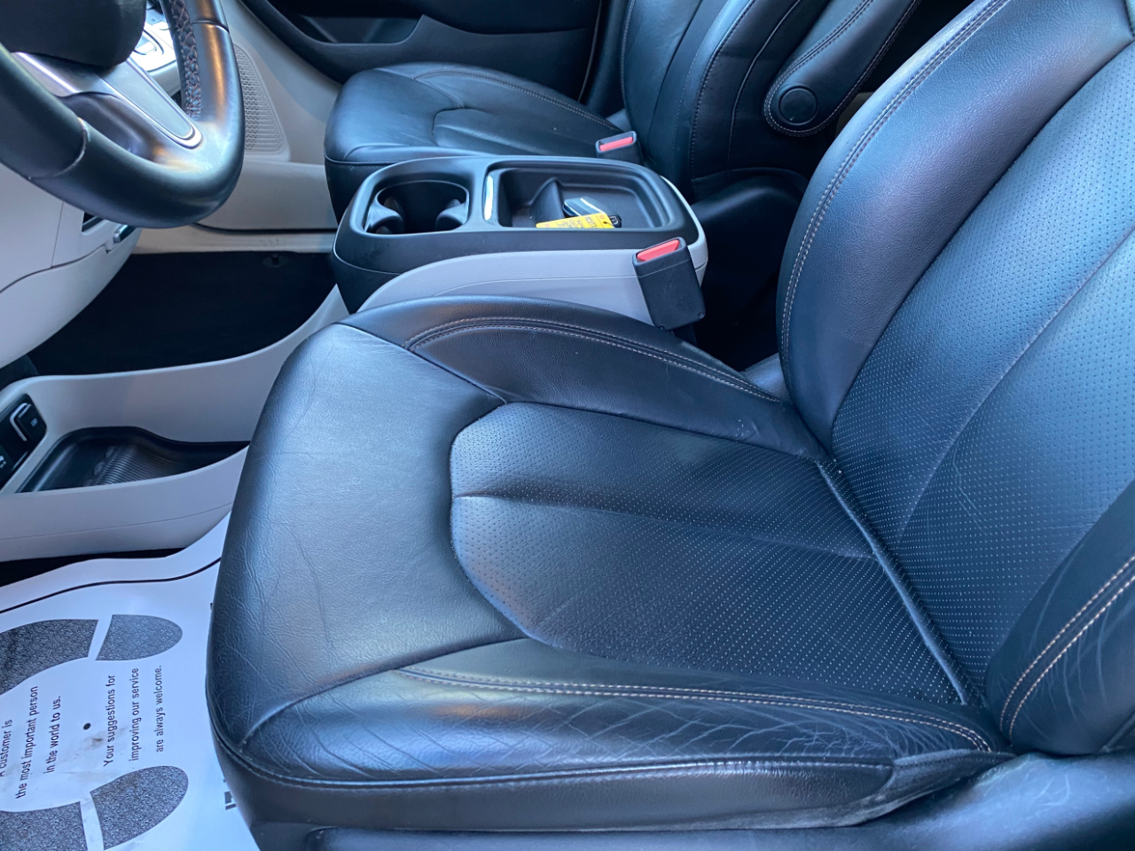 Chrysler Pacifica Touring L FWD 2018