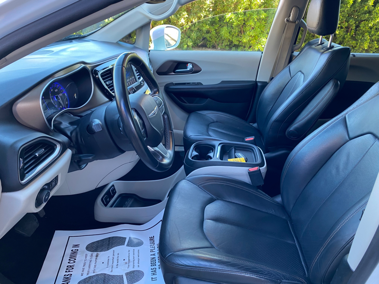 Chrysler Pacifica Touring L FWD 2018