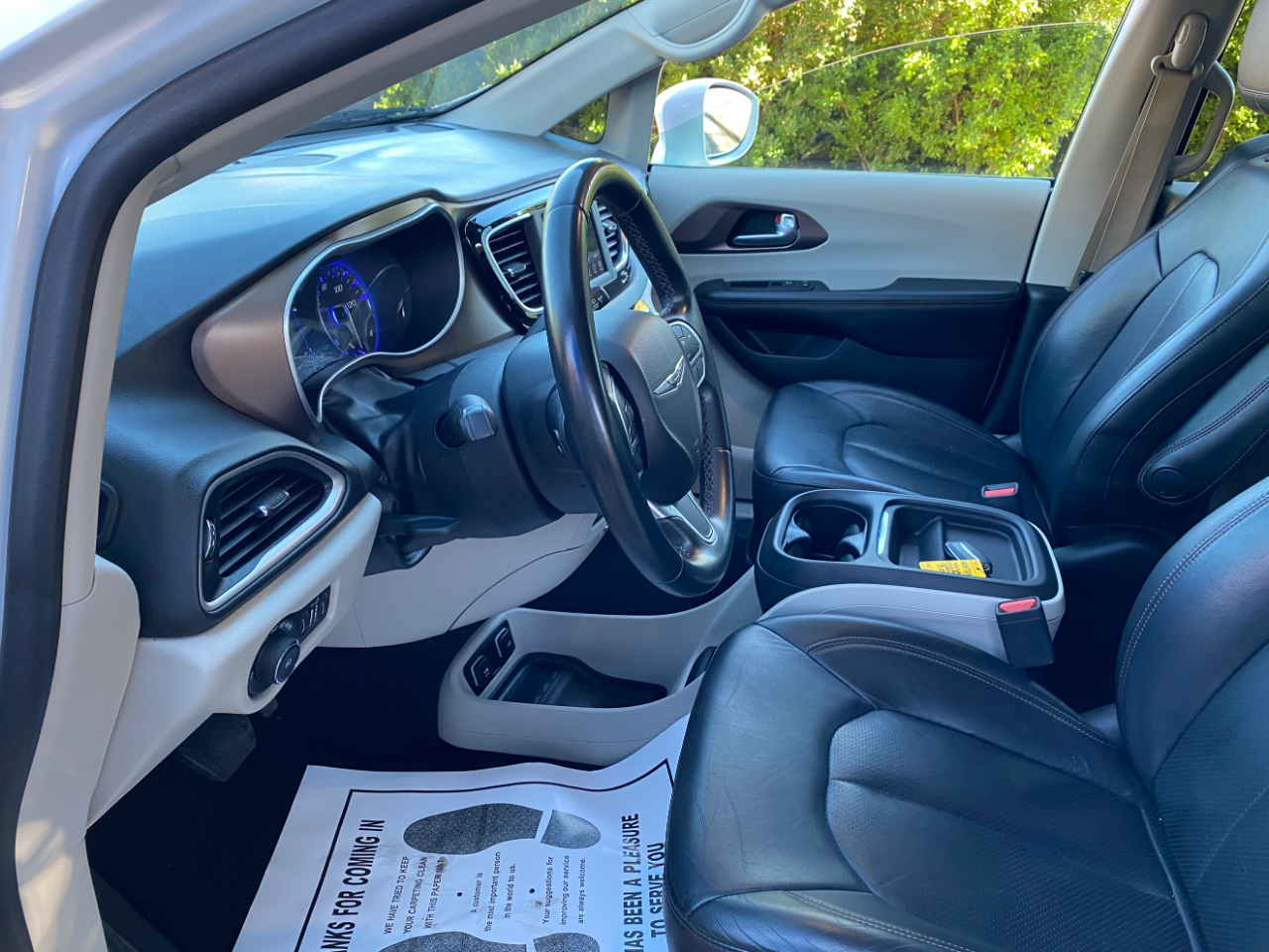 Chrysler Pacifica Touring L FWD 2018