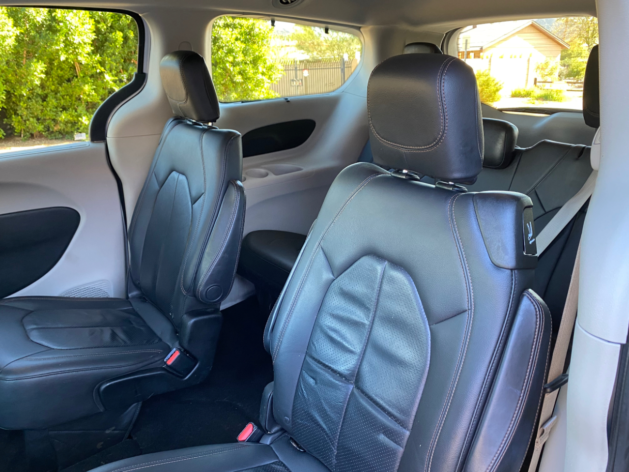 Chrysler Pacifica Touring L FWD 2018
