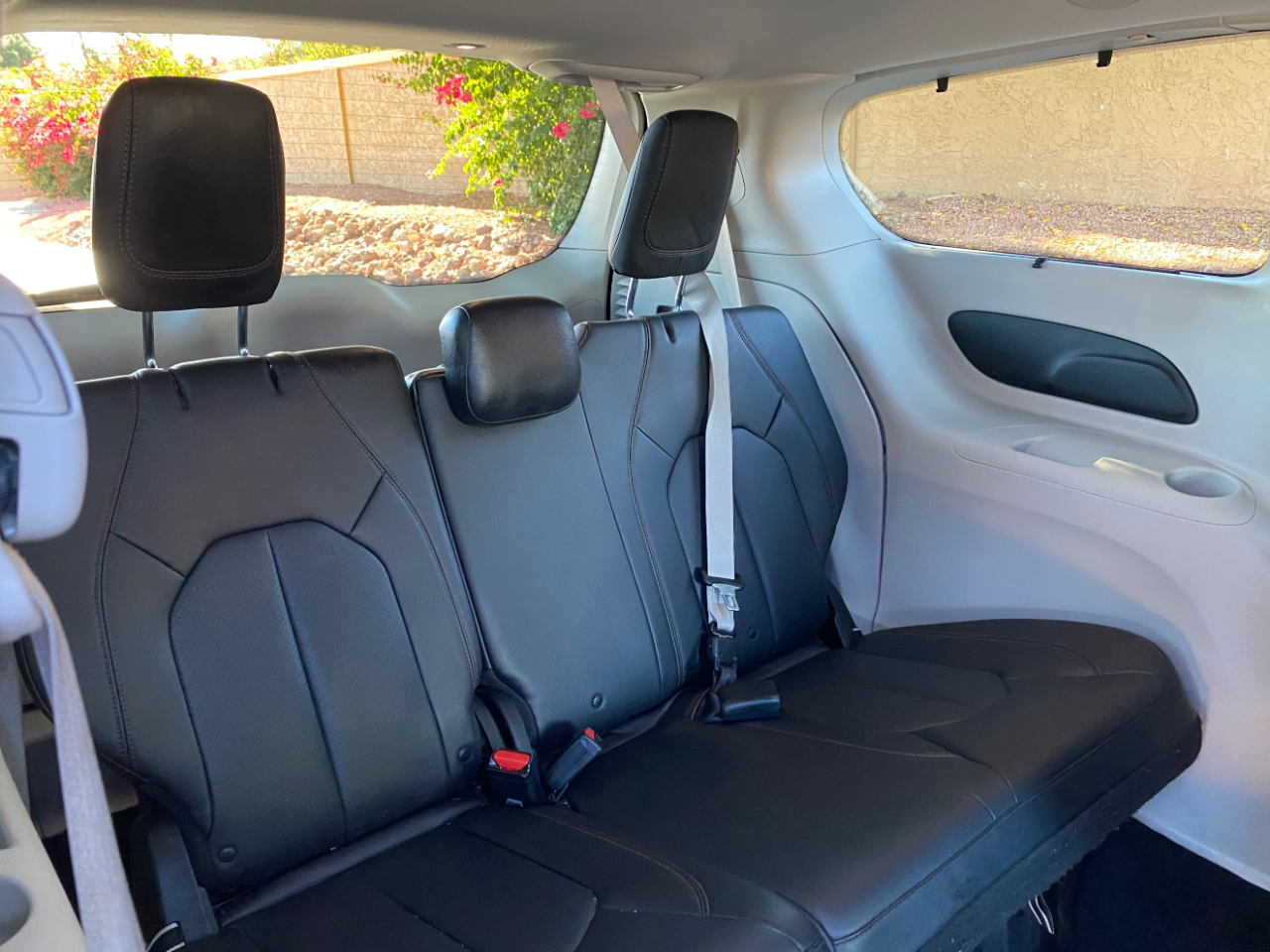 Chrysler Pacifica Touring L FWD 2018