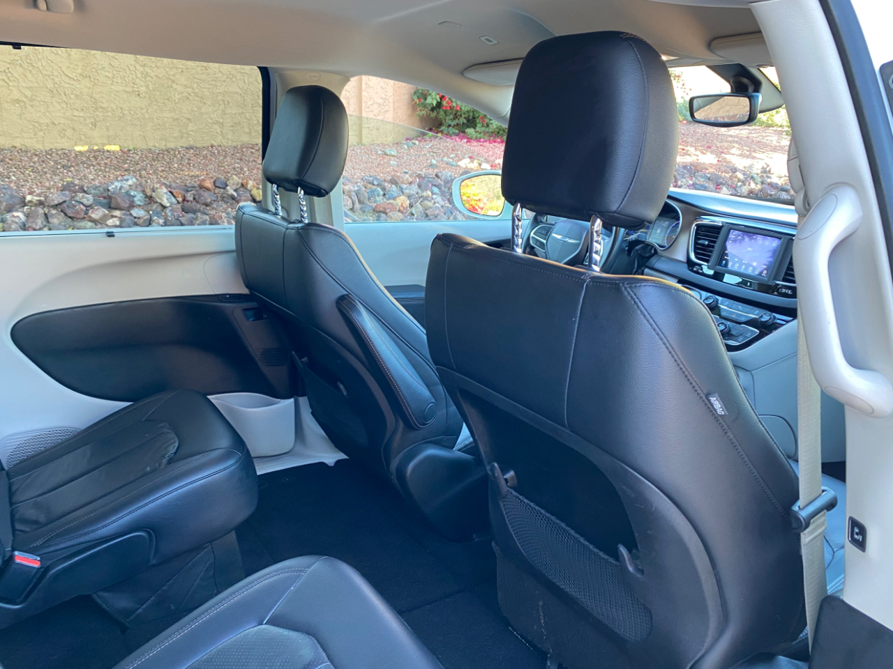 Chrysler Pacifica Touring L FWD 2018