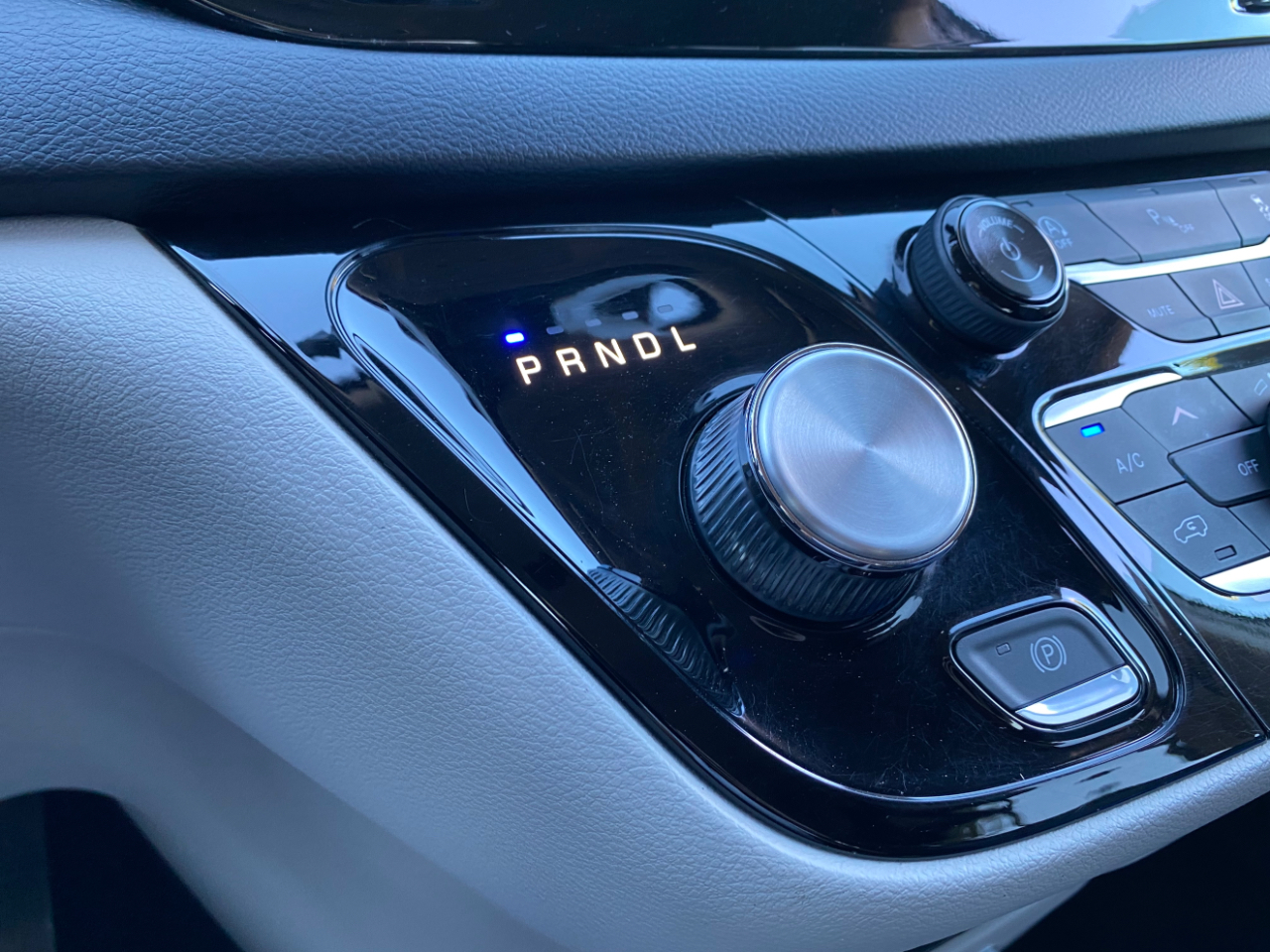 Chrysler Pacifica Touring L FWD 2018