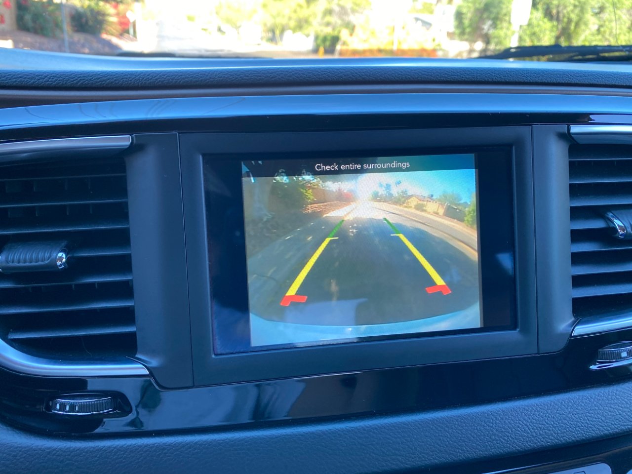 Chrysler Pacifica Touring L FWD 2018