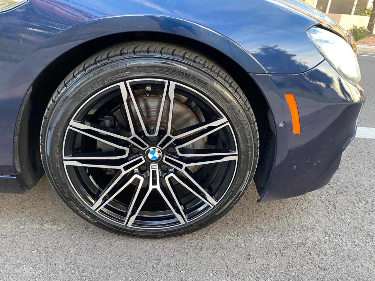 BMW 6 Series 4dr Sdn 650i RWD Gran Coupe 2015