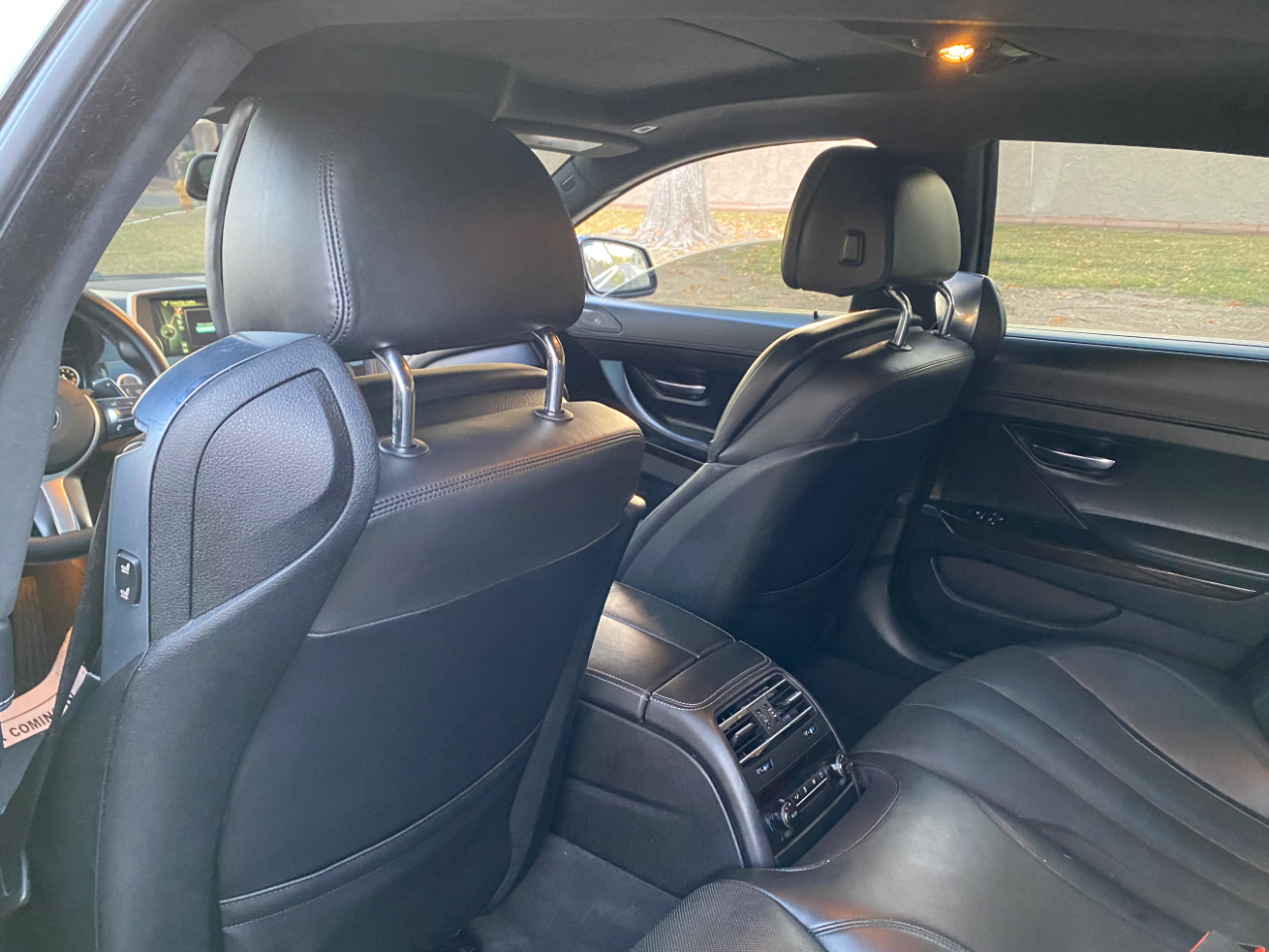 BMW 6 Series 4dr Sdn 650i RWD Gran Coupe 2015