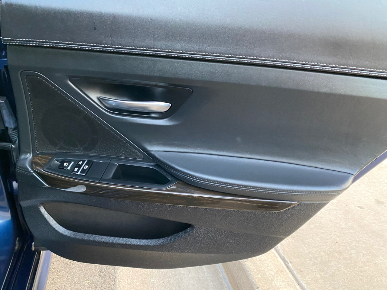 BMW 6 Series 4dr Sdn 650i RWD Gran Coupe 2015