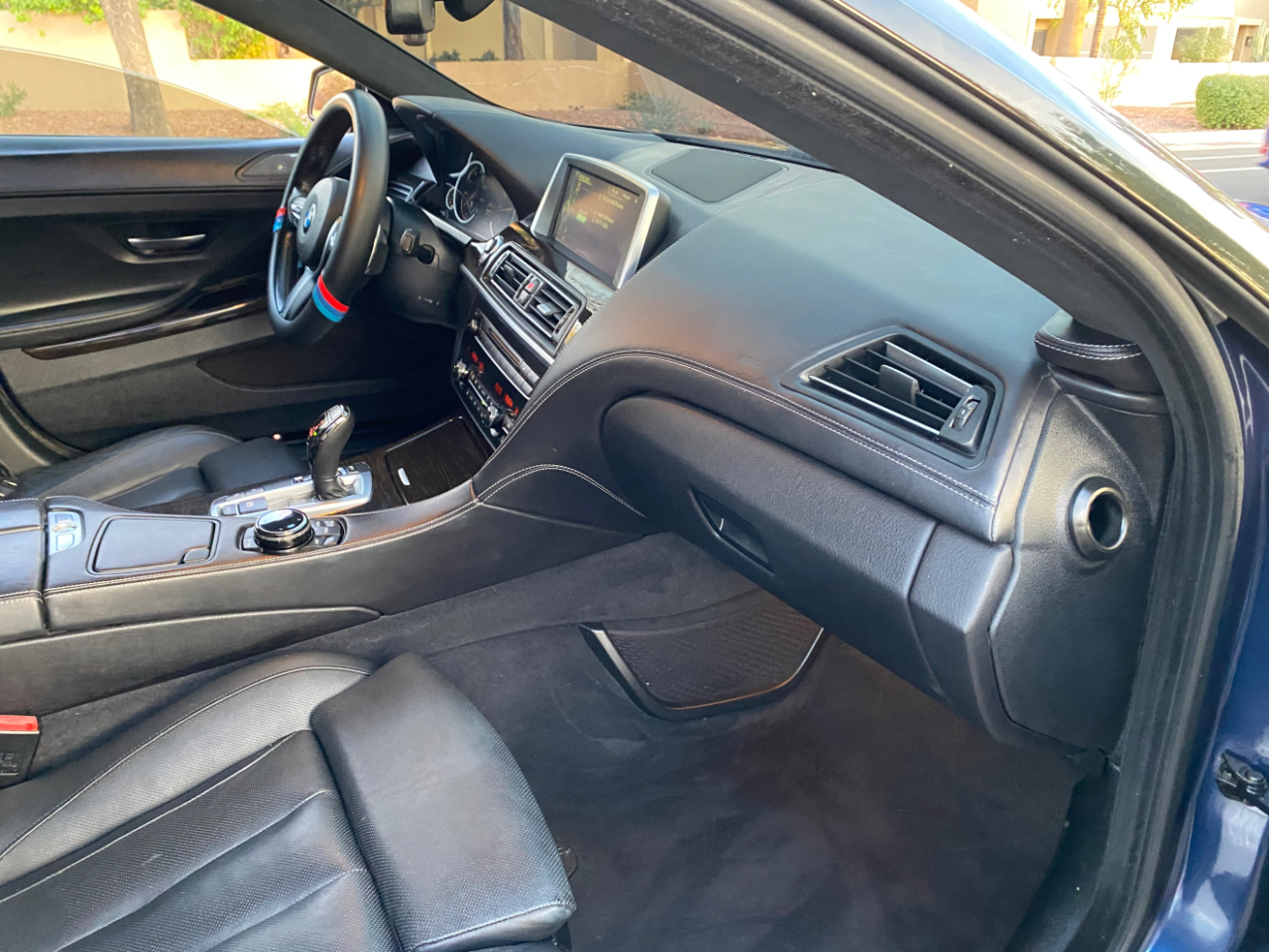 BMW 6 Series 4dr Sdn 650i RWD Gran Coupe 2015