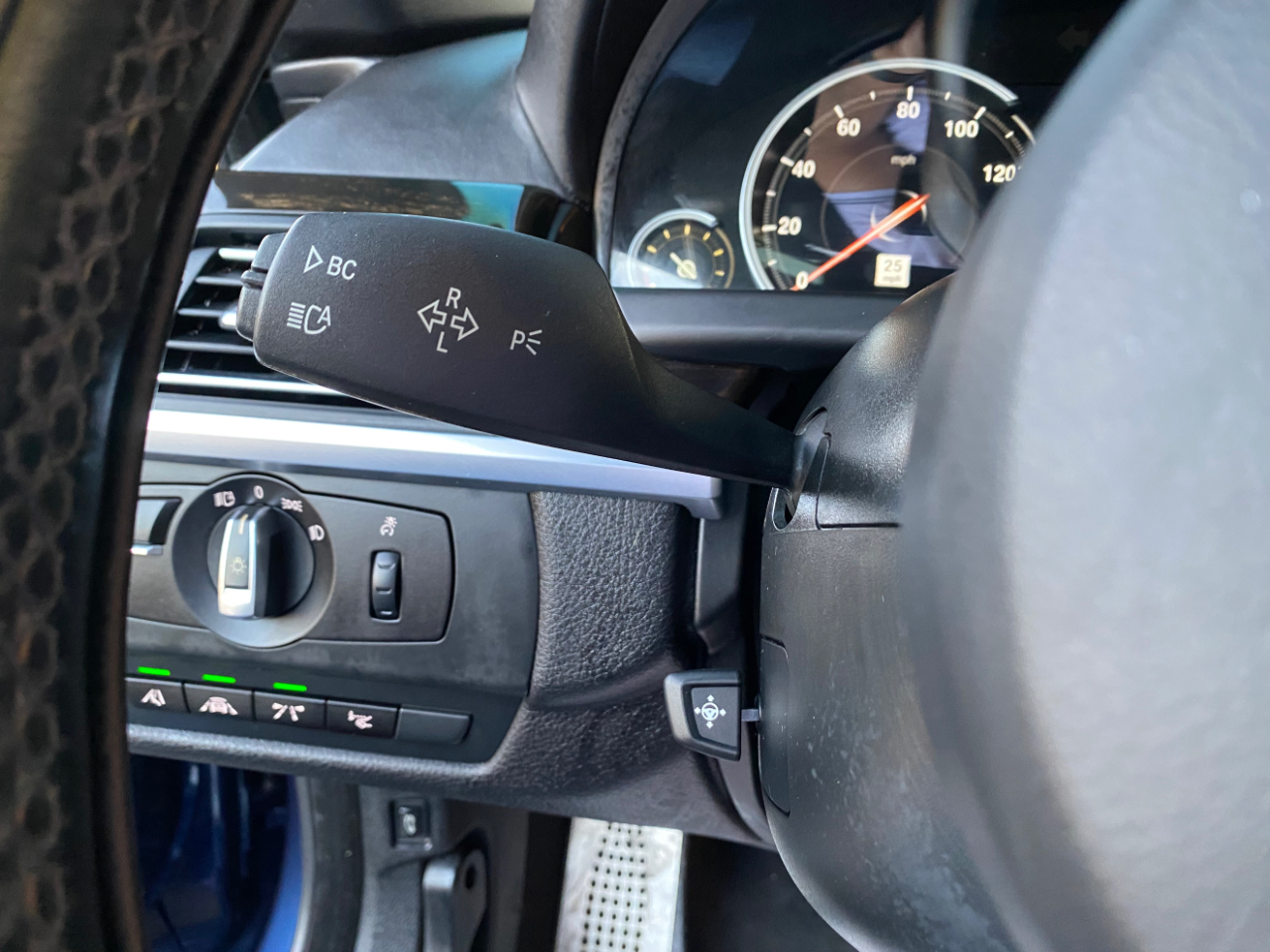 BMW 6 Series 4dr Sdn 650i RWD Gran Coupe 2015