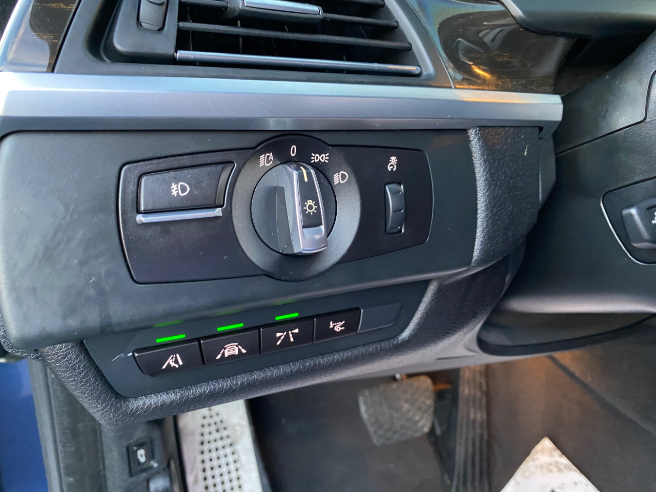 BMW 6 Series 4dr Sdn 650i RWD Gran Coupe 2015