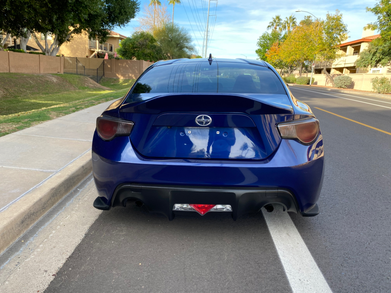 Scion FR-S 2dr Cpe Auto (Natl) 2016
