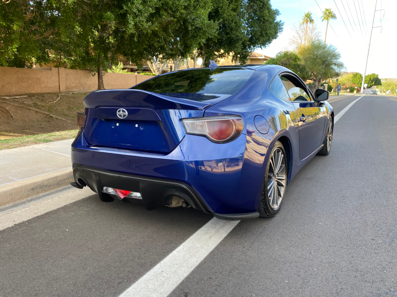 Scion FR-S 2dr Cpe Auto (Natl) 2016