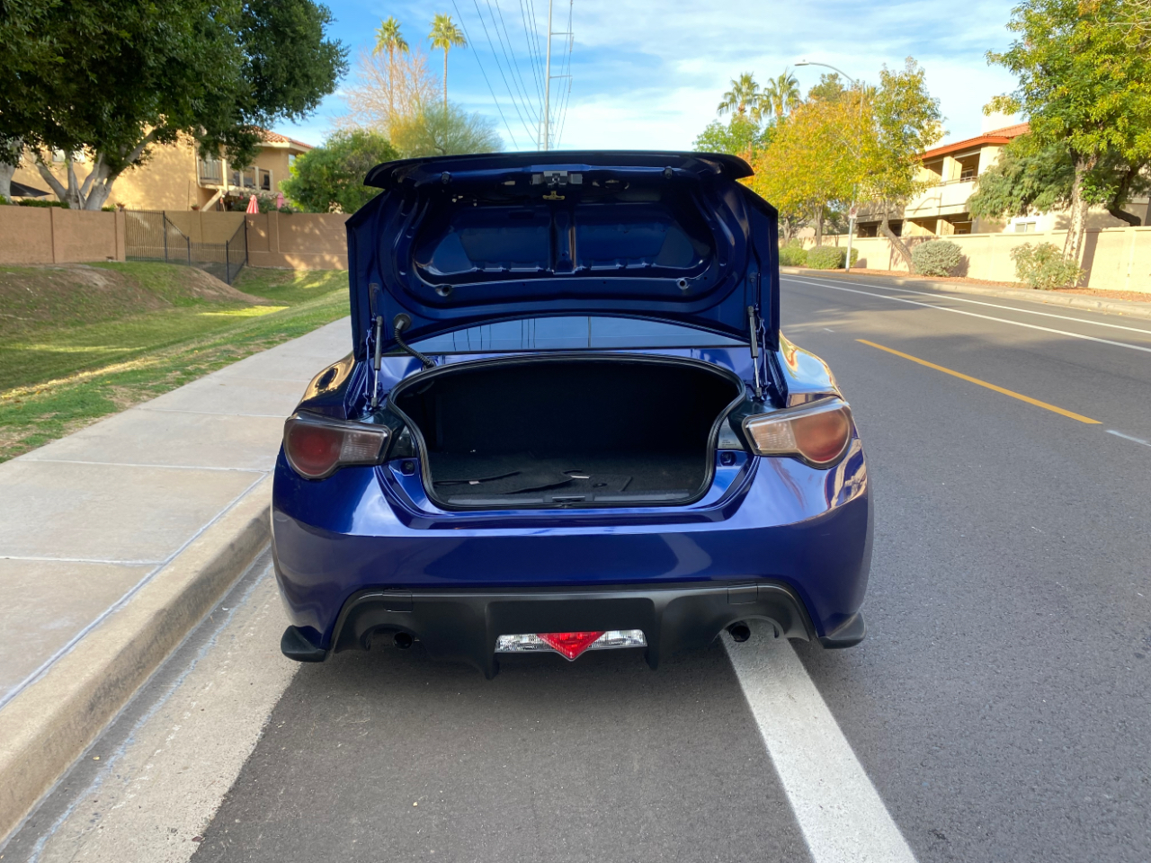 Scion FR-S 2dr Cpe Auto (Natl) 2016