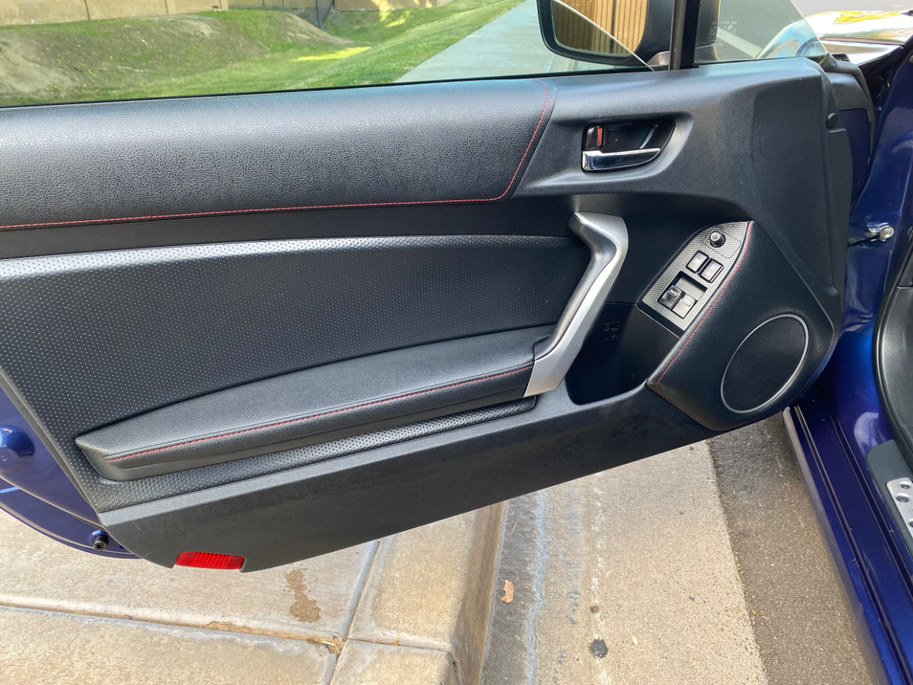 Scion FR-S 2dr Cpe Auto (Natl) 2016