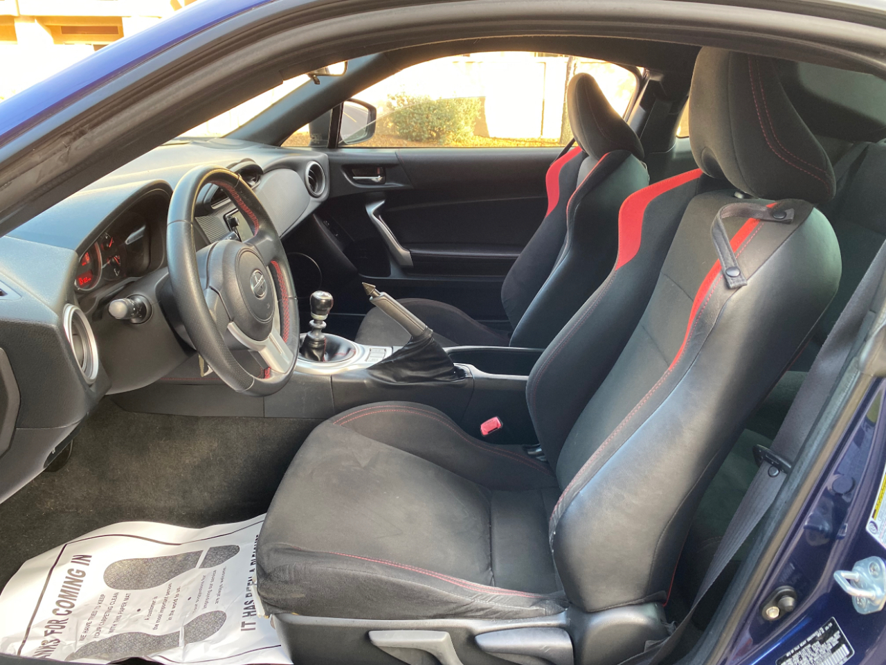 Scion FR-S 2dr Cpe Auto (Natl) 2016