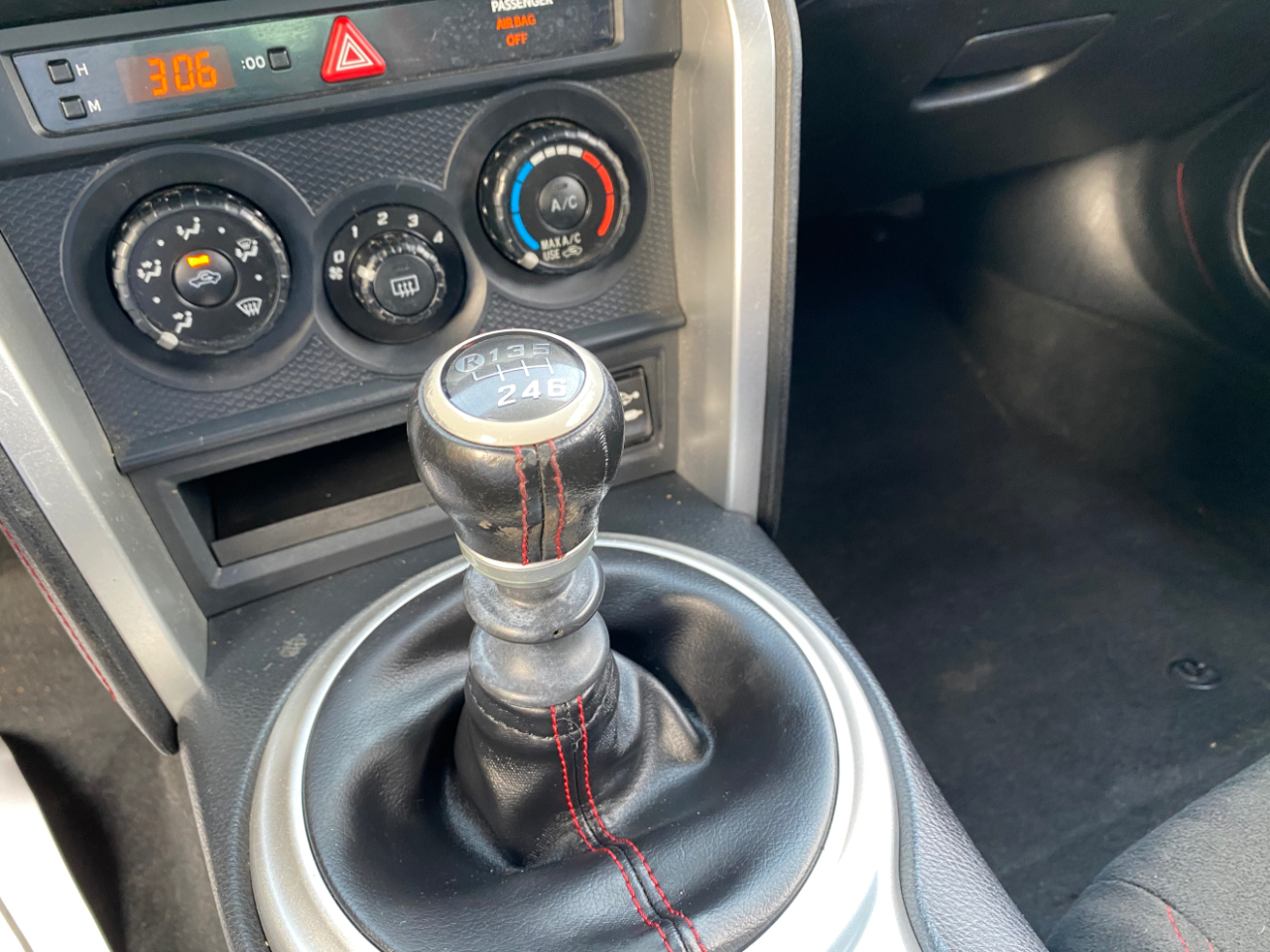 Scion FR-S 2dr Cpe Auto (Natl) 2016