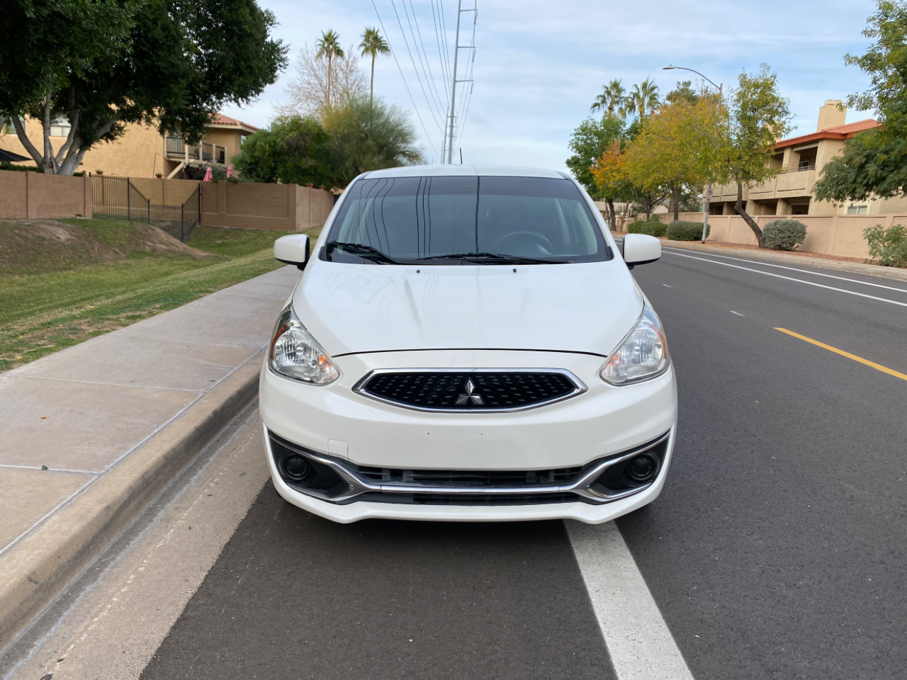 Mitsubishi Mirage ES CVT 2019