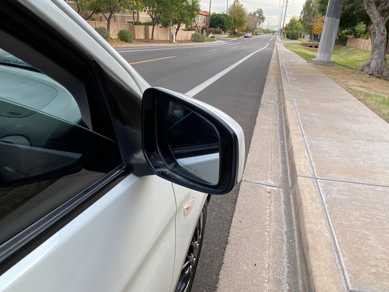 Mitsubishi Mirage ES CVT 2019