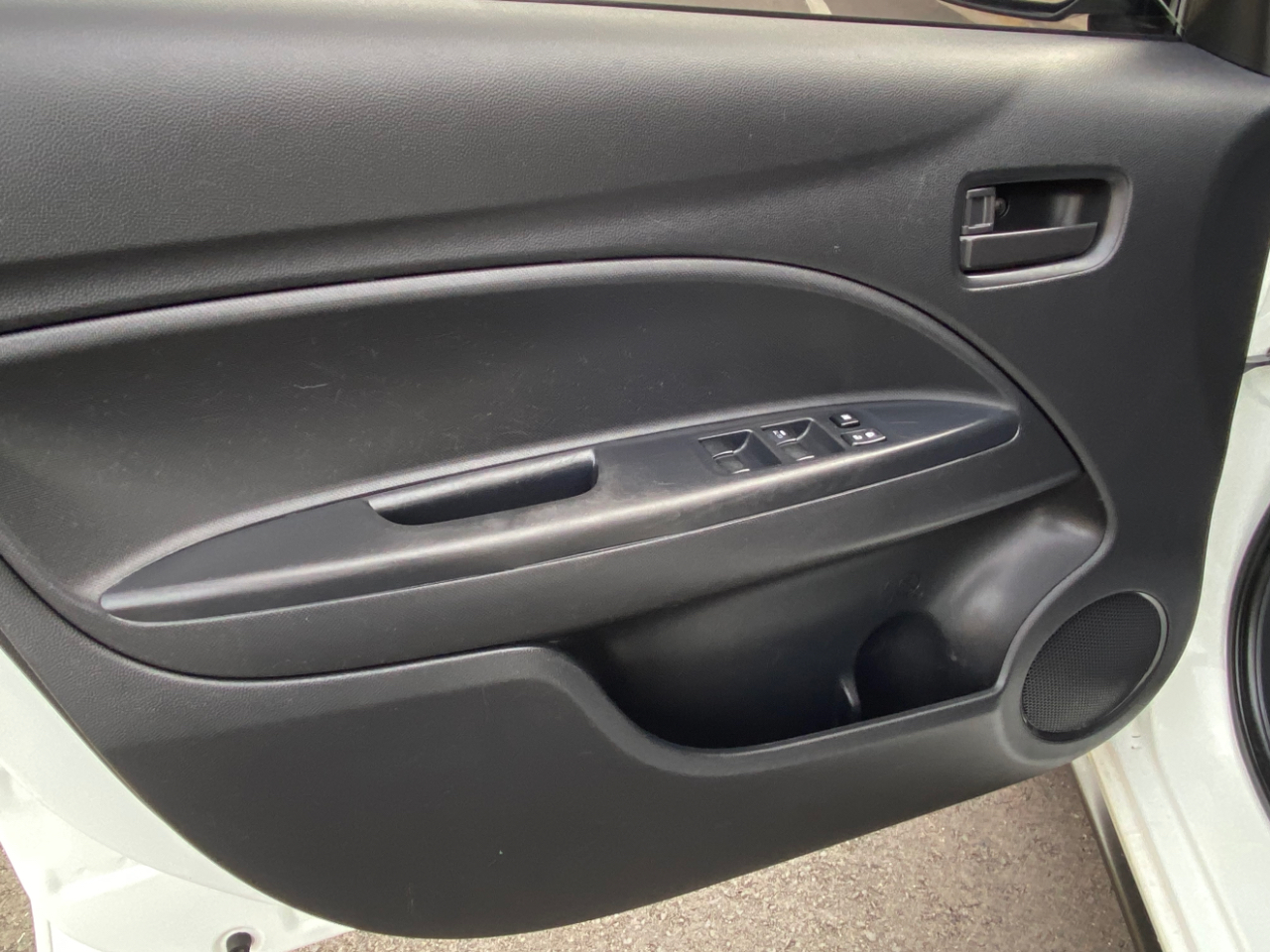 Mitsubishi Mirage ES CVT 2019