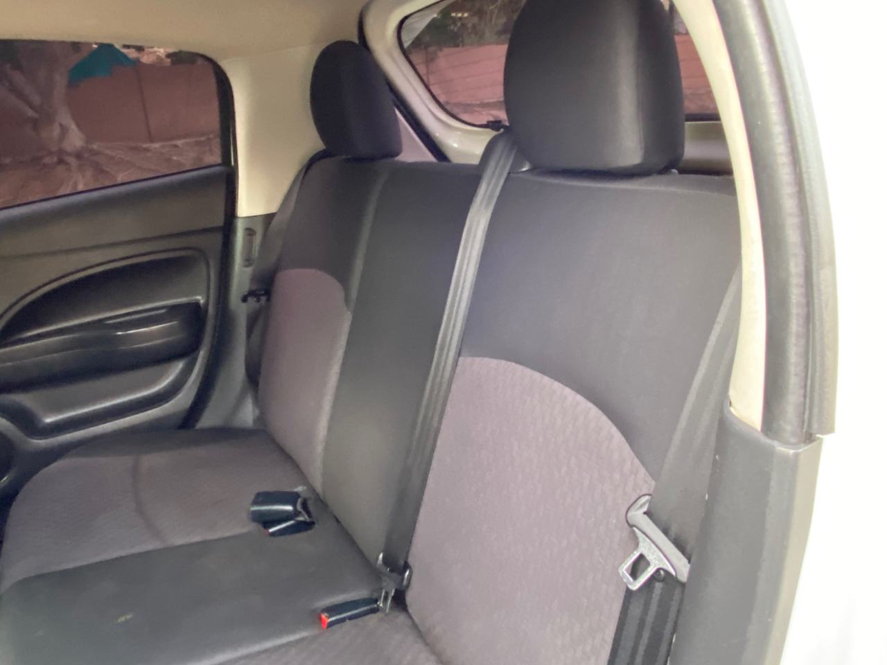 Mitsubishi Mirage ES CVT 2019