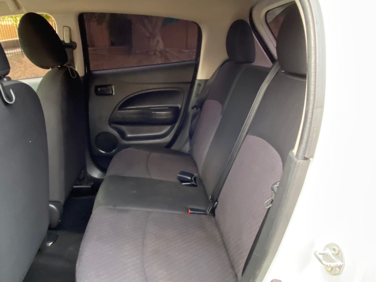 Mitsubishi Mirage ES CVT 2019