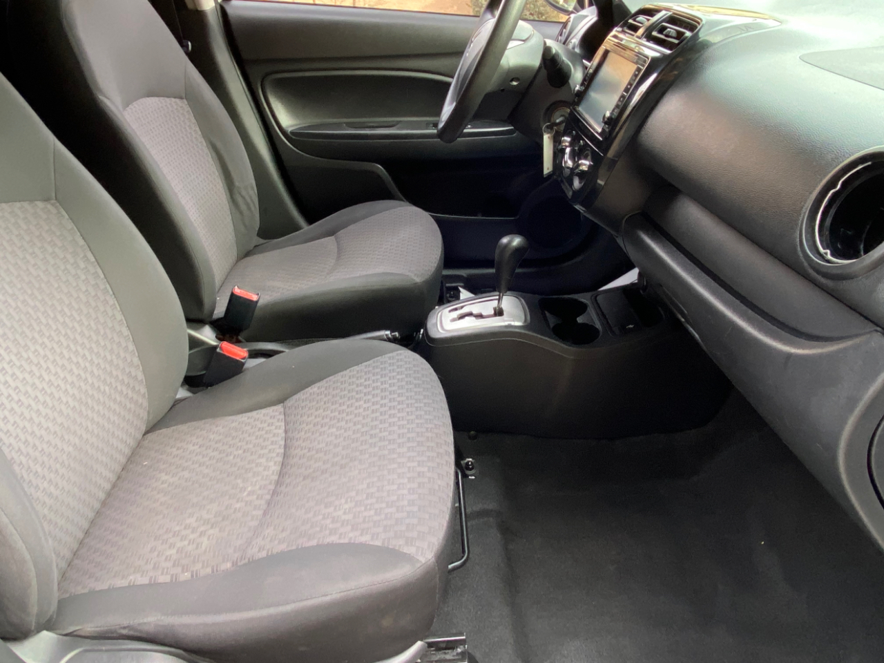 Mitsubishi Mirage ES CVT 2019