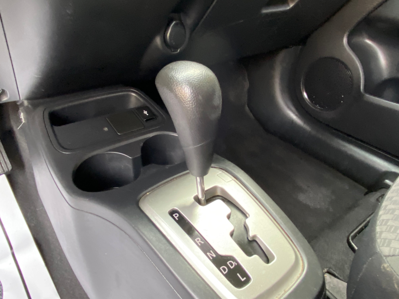 Mitsubishi Mirage ES CVT 2019