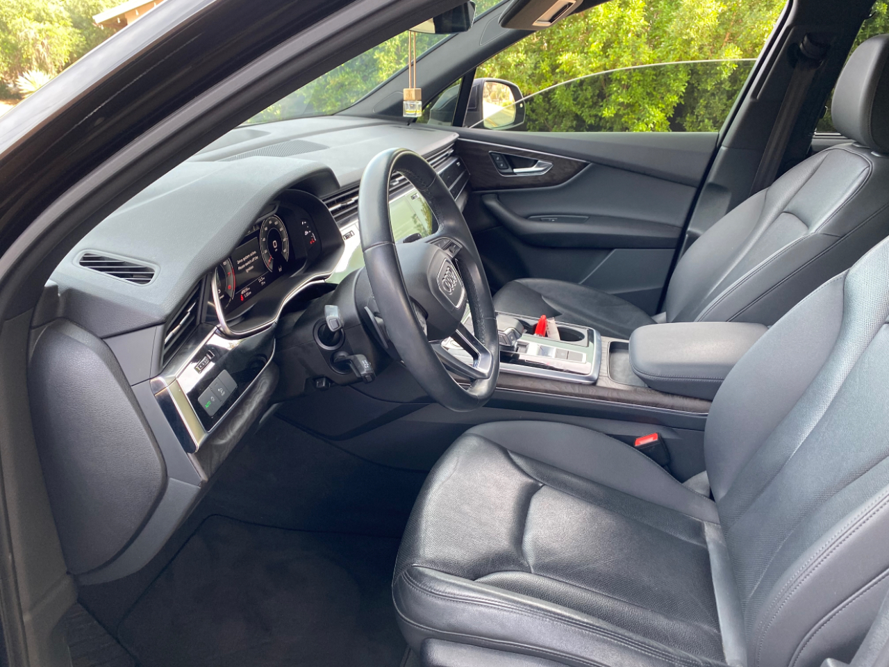 Audi Q7 Premium Plus 45 TFSI quattro 2021