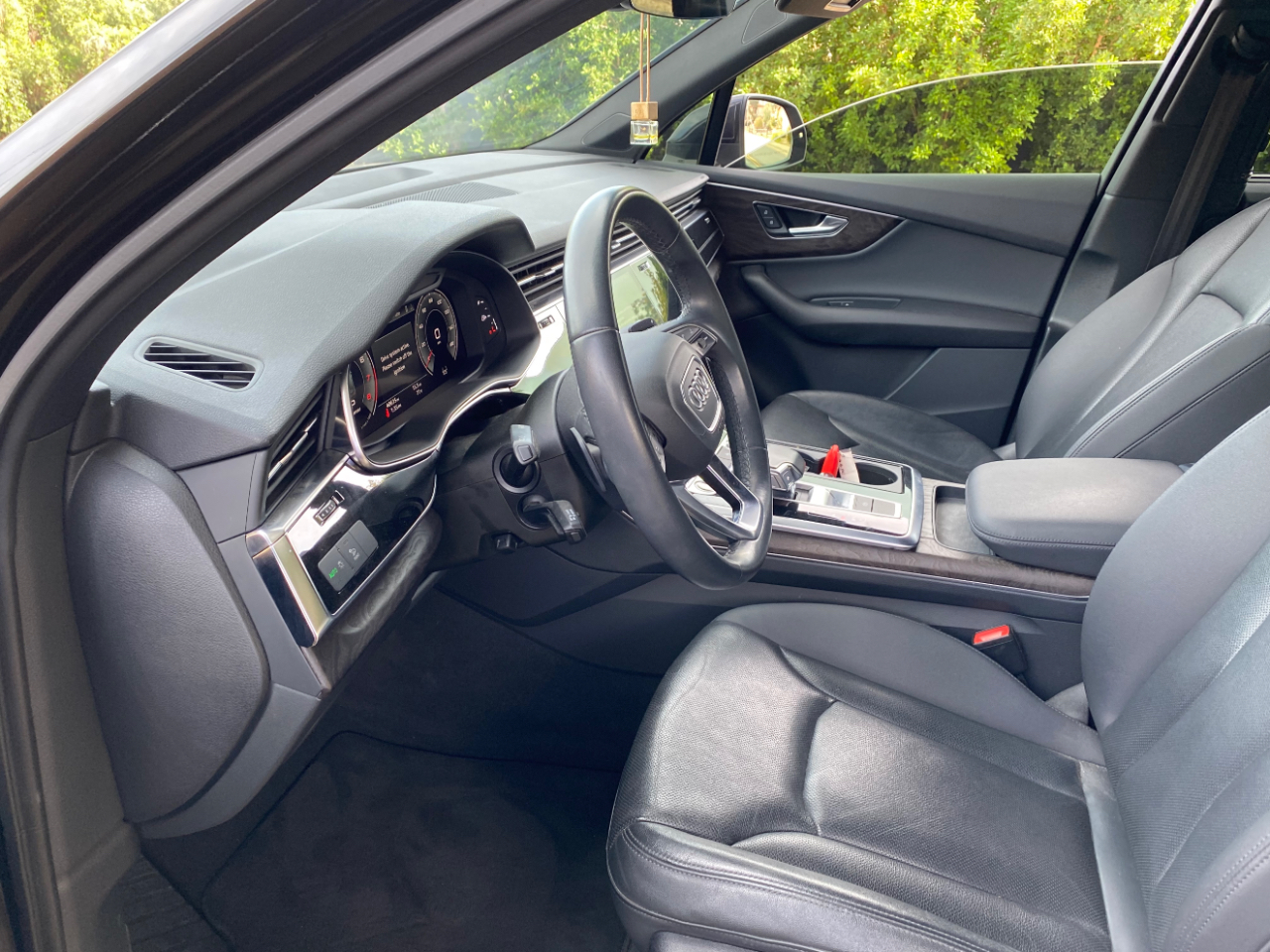 Audi Q7 Premium Plus 45 TFSI quattro 2021