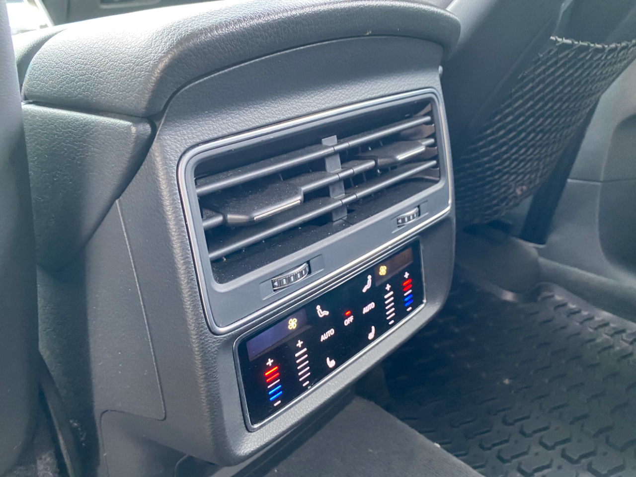 Audi Q7 Premium Plus 45 TFSI quattro 2021