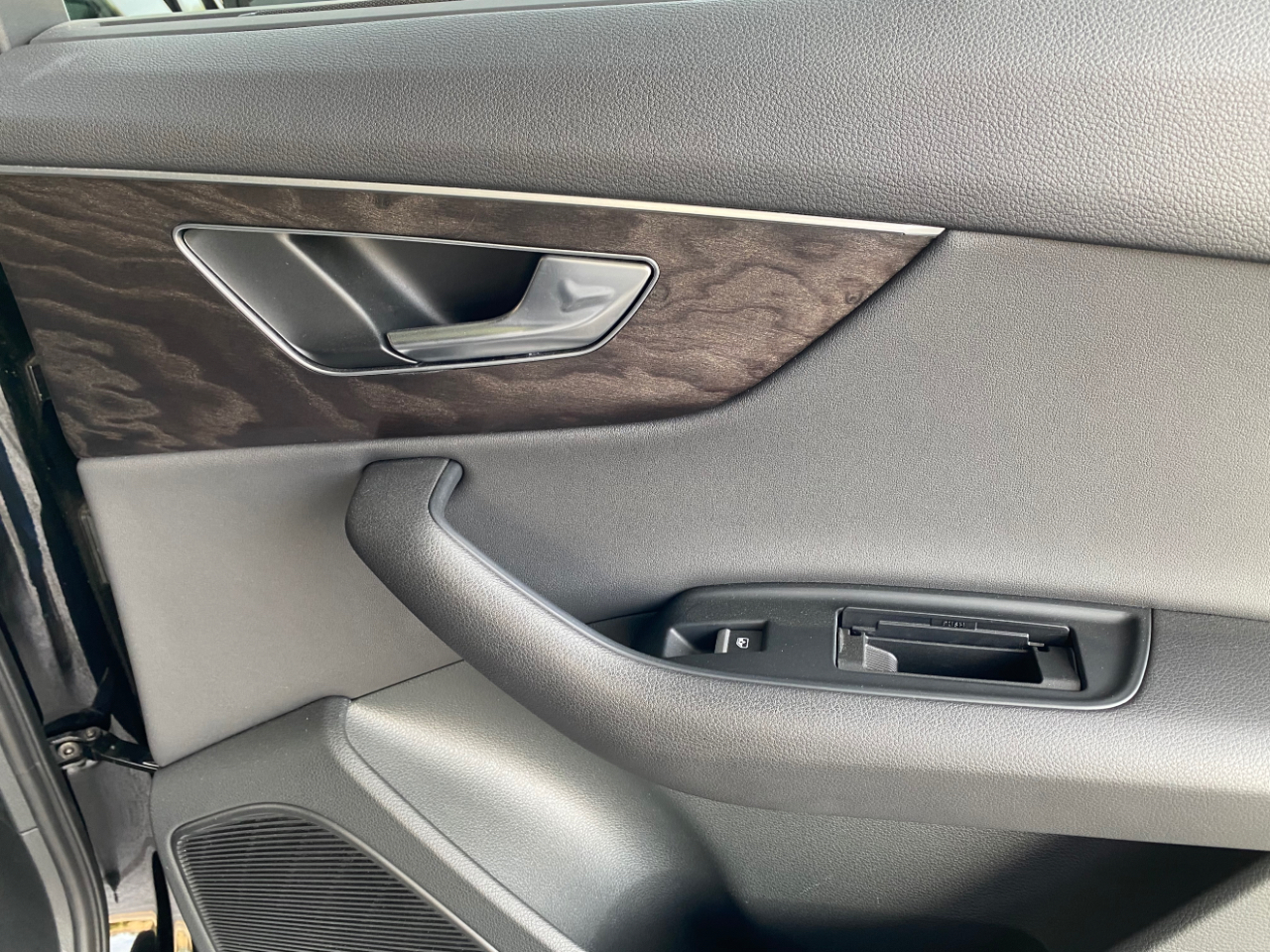 Audi Q7 Premium Plus 45 TFSI quattro 2021