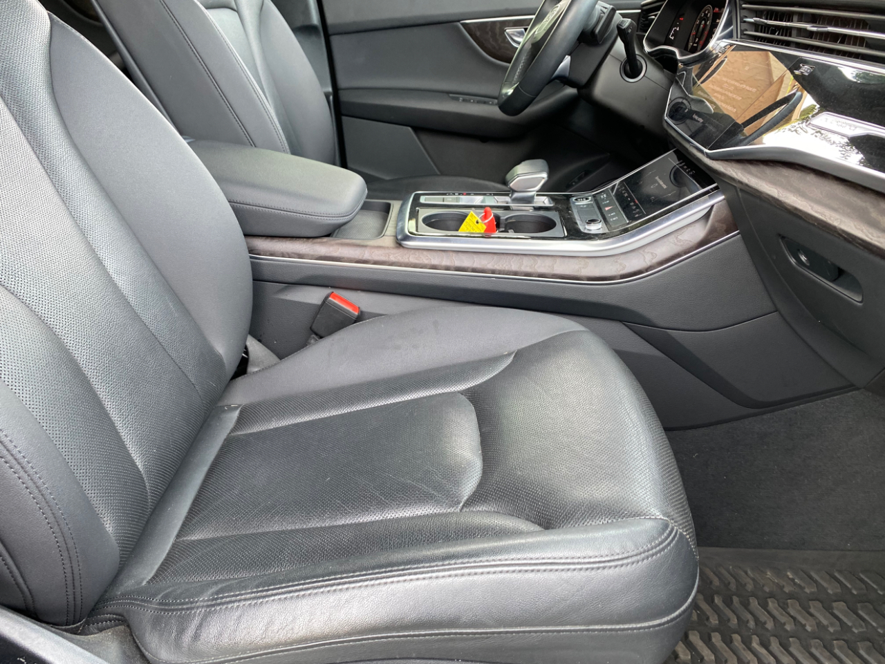 Audi Q7 Premium Plus 45 TFSI quattro 2021