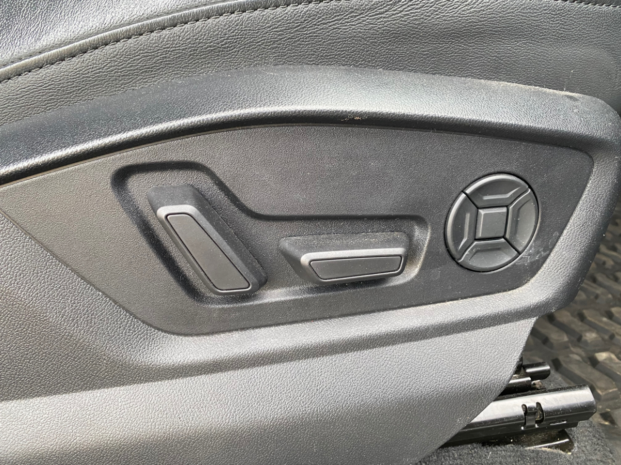 Audi Q7 Premium Plus 45 TFSI quattro 2021