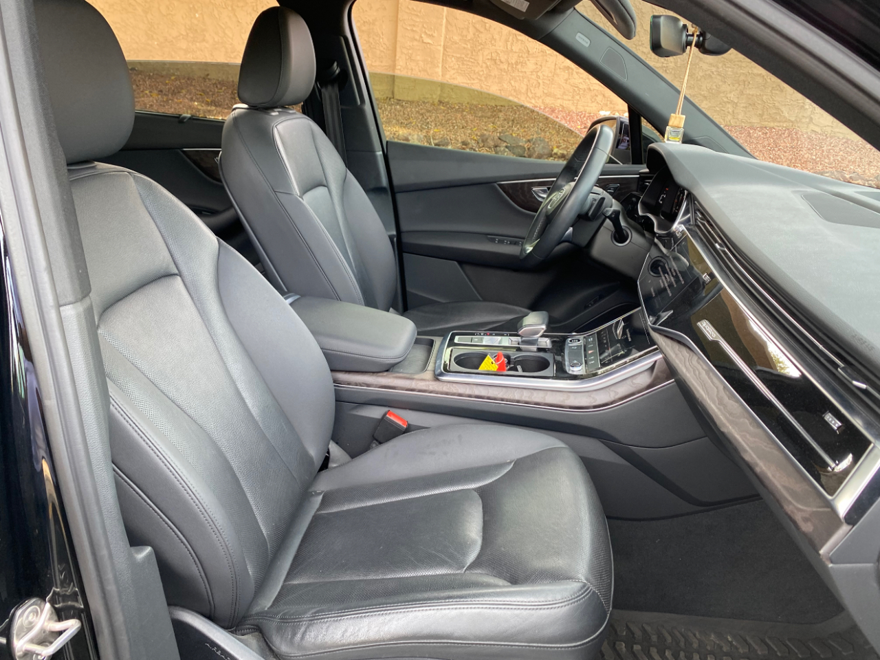 Audi Q7 Premium Plus 45 TFSI quattro 2021