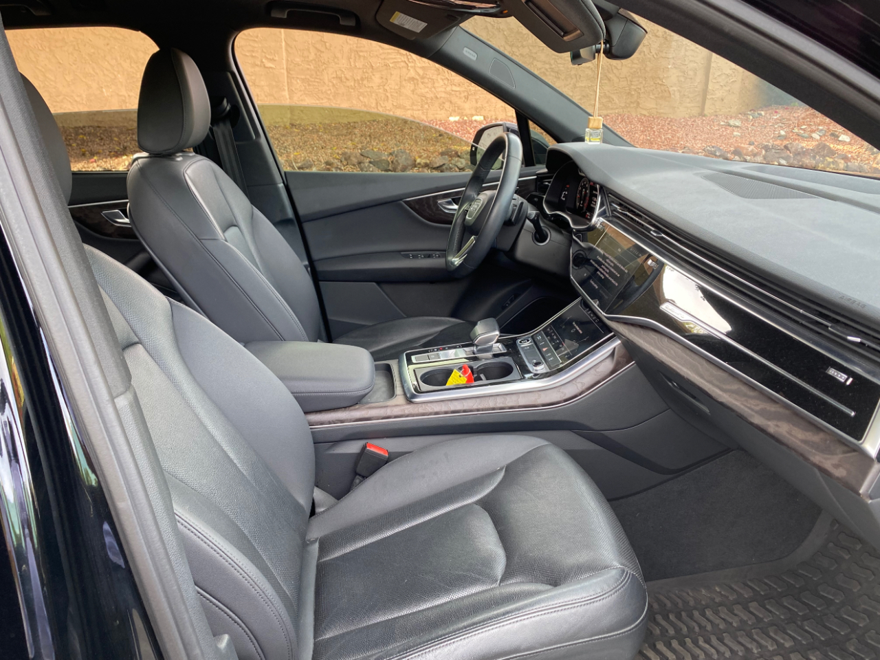 Audi Q7 Premium Plus 45 TFSI quattro 2021