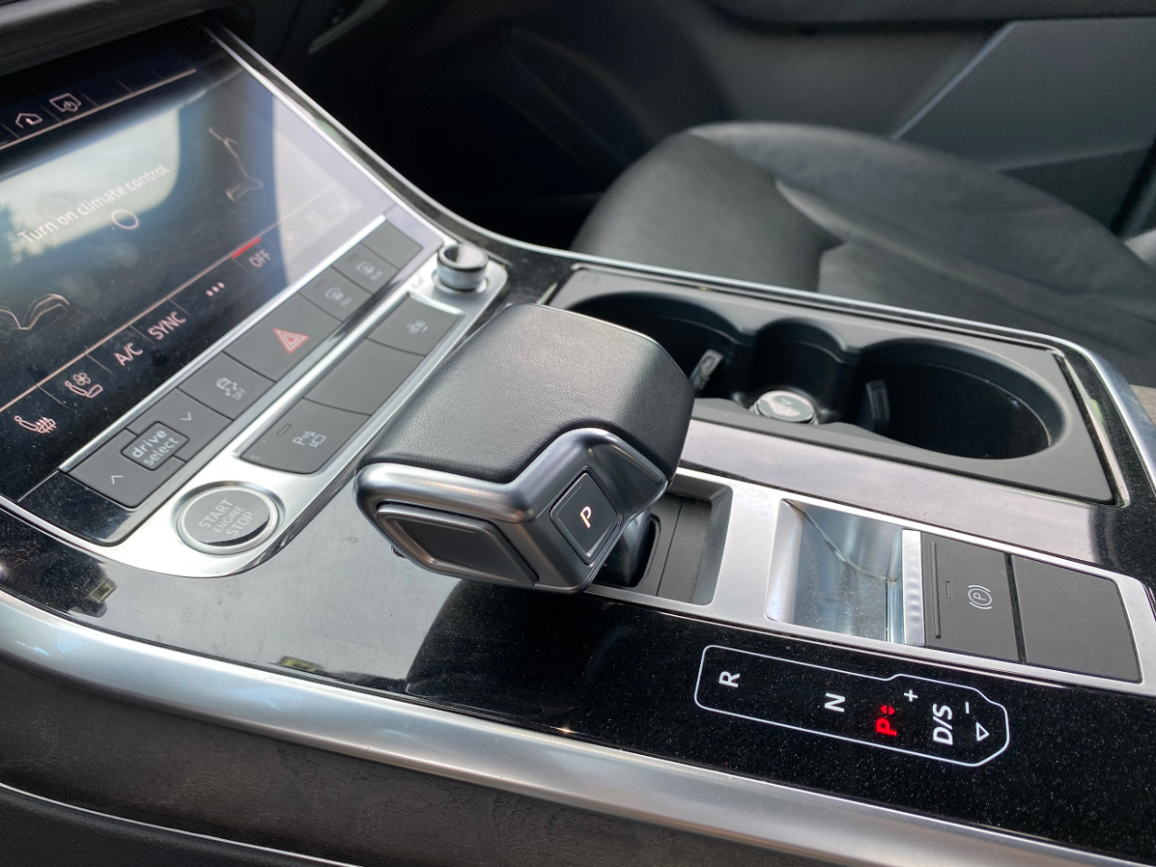 Audi Q7 Premium Plus 45 TFSI quattro 2021