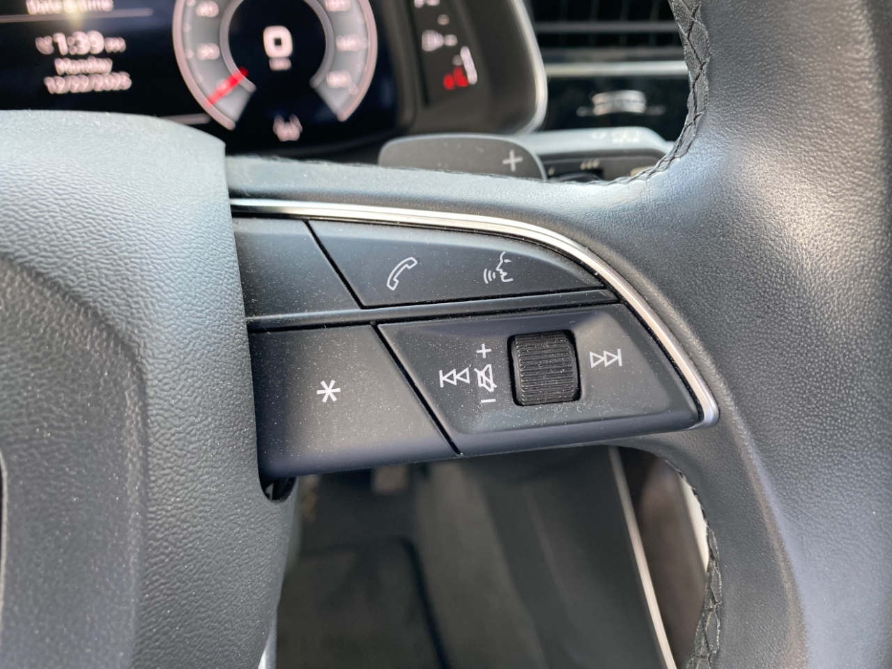 Audi Q7 Premium Plus 45 TFSI quattro 2021