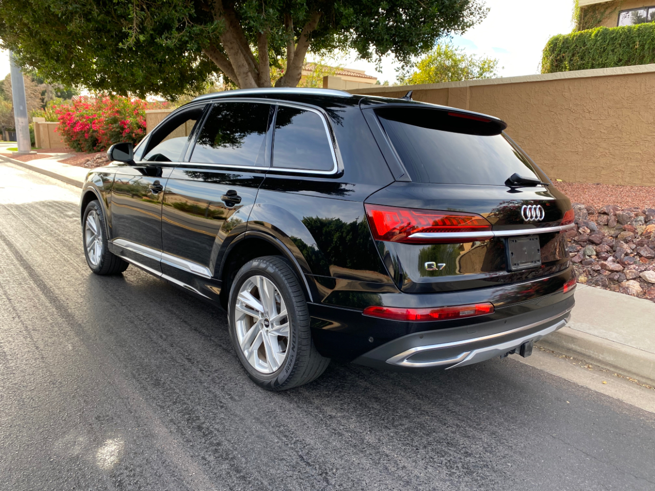 Audi Q7 Premium Plus 45 TFSI quattro 2021