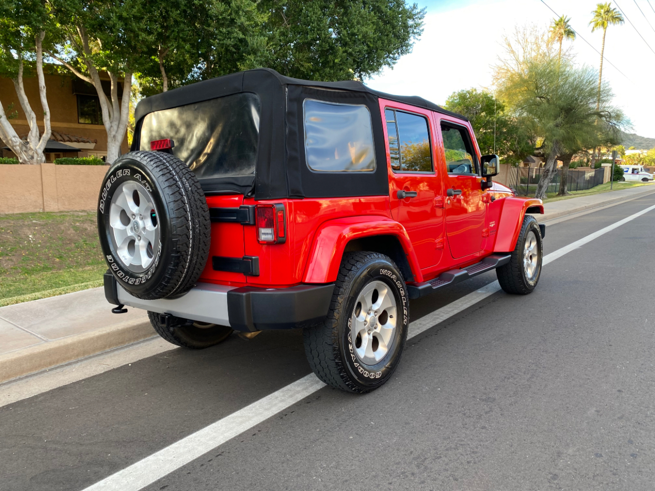 Jeep Wrangler Unlimited 4WD 4dr Sahara 2015