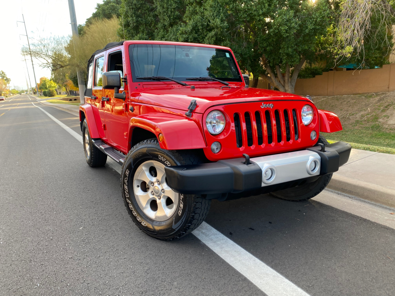 Jeep Wrangler Unlimited 4WD 4dr Sahara 2015